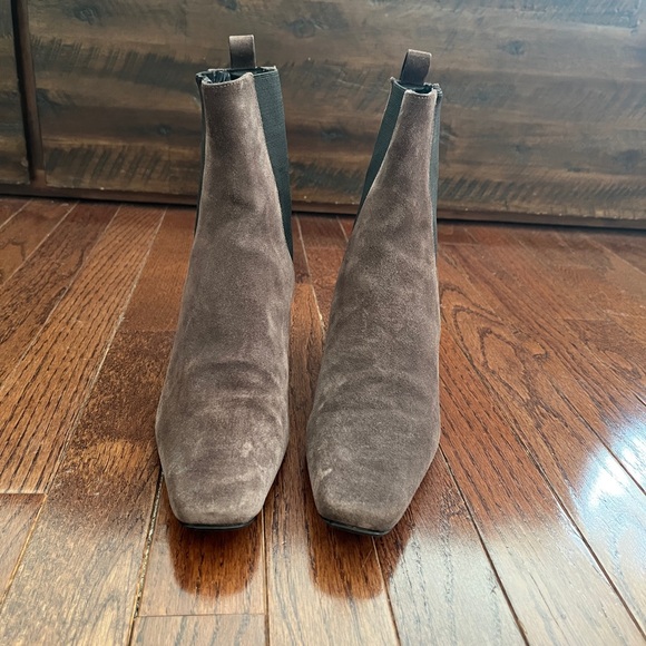 Reformation Roberta Brown Suede Boots - Picture 7 of 9